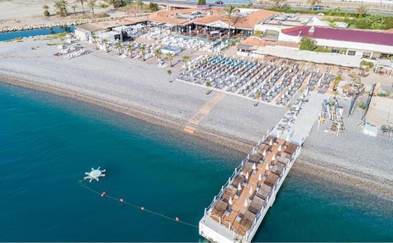 Appartement Marineland Sea View Антиб Экстерьер фото
